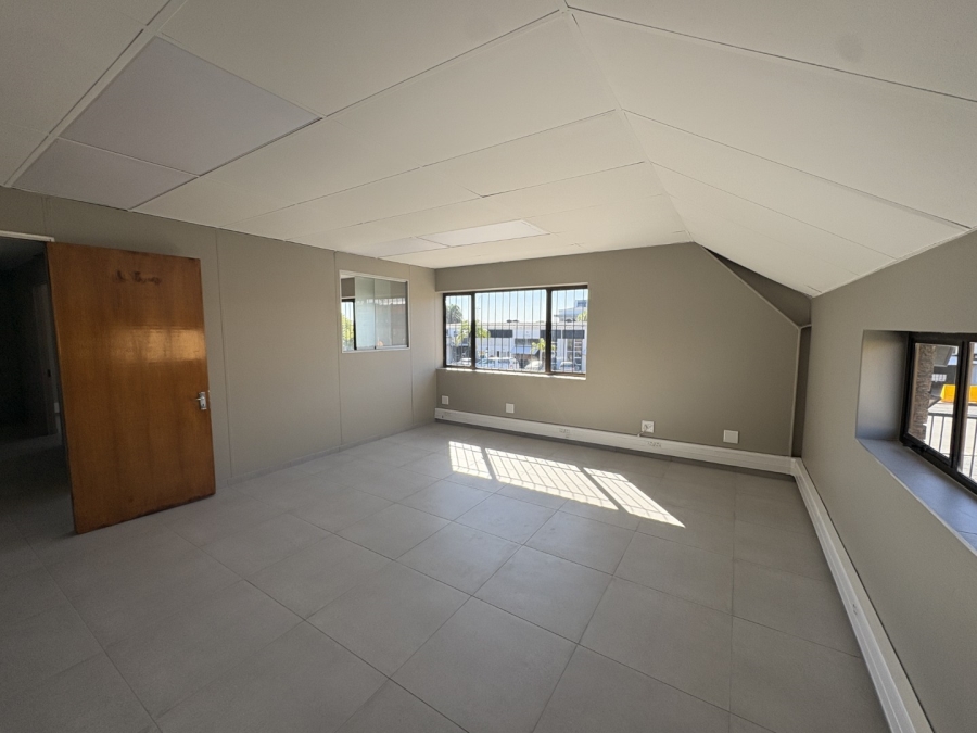 To Let Commercial Property for Rent in Montague Gardens Western Cape